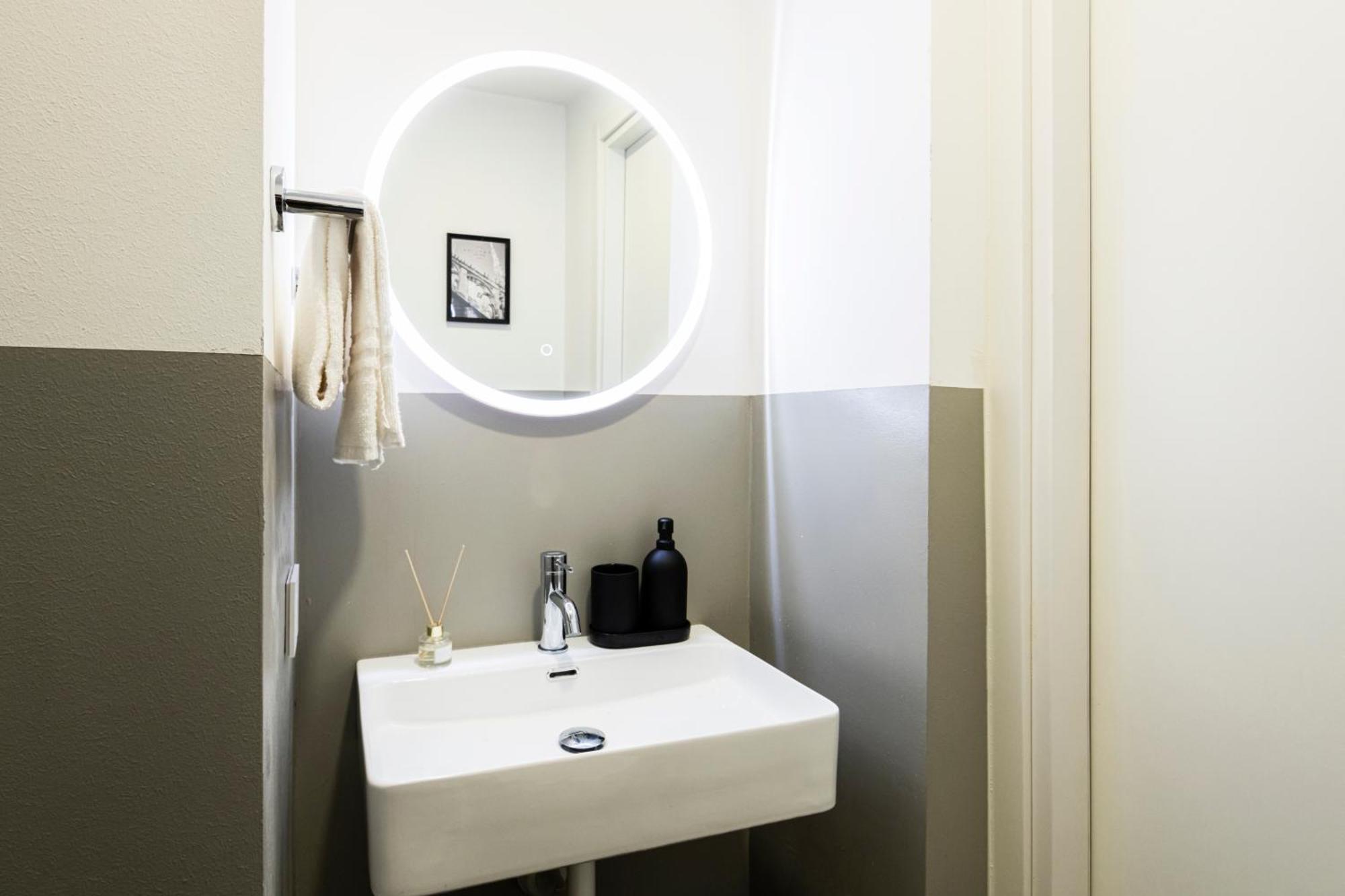 Easylife - Suite In Centrale Mailand Exterior foto